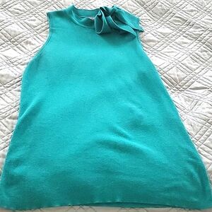 Ann Taylor sleeveless top